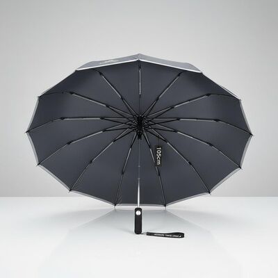 Chiếc ô du lịch tự động lớn với đường kính mở 105cm, xương sườn sợi thủy tinh và trang trí cạnh phản xạ