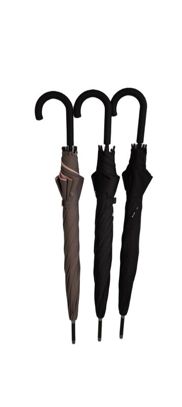 Chiếc ô tự động mở với khung sợi thủy tinh, kích thước 23 inch và vải polyester bền